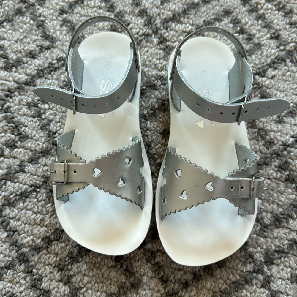 Salt water girls sandals toddler 10 silver